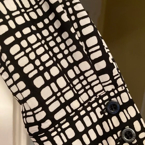 CALVIN KLEIN Shirtdress! Timeless! Sz 4 - Picture 5 of 13